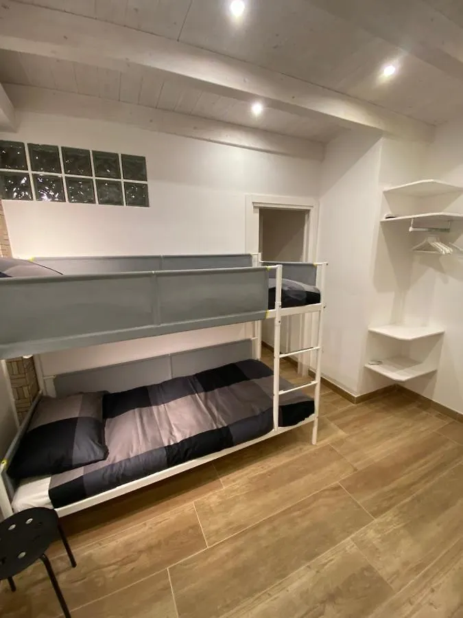 Zen Beach Home Quartu SantʼElena 0*,