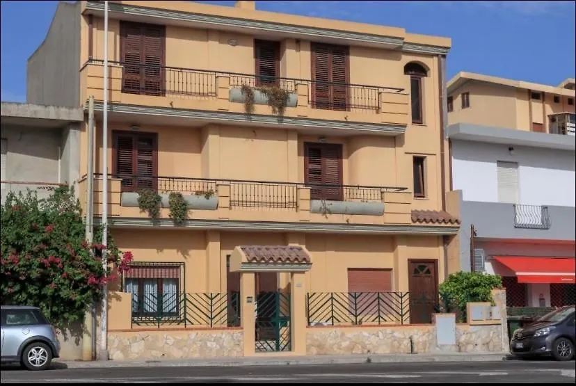 Zen Beach Home クアルトゥ・サンテーレナ イタリア