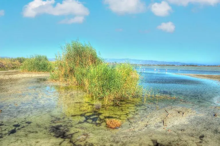 Zen Beach Home Quartu Sant'Elena 0*,  Italy
